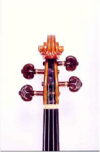 Εικ.6.3 Βιολί Λεωνίδα Καβάκου, λεπτομέρεια κοχλία